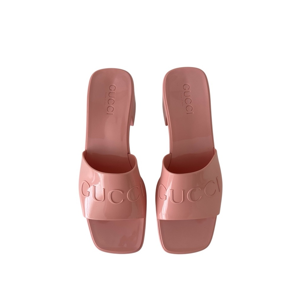 *Sold* Gucci Women's Pink Jelly Slide Rubber Sandals